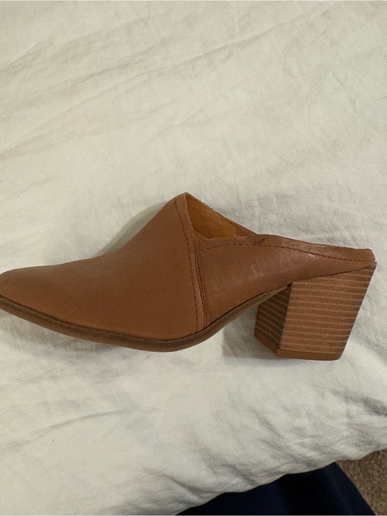 Lucky Brand Shoes - Lucky Brand Bryanna Pointed Toe Mule in Cognac Brown size 8 never worn